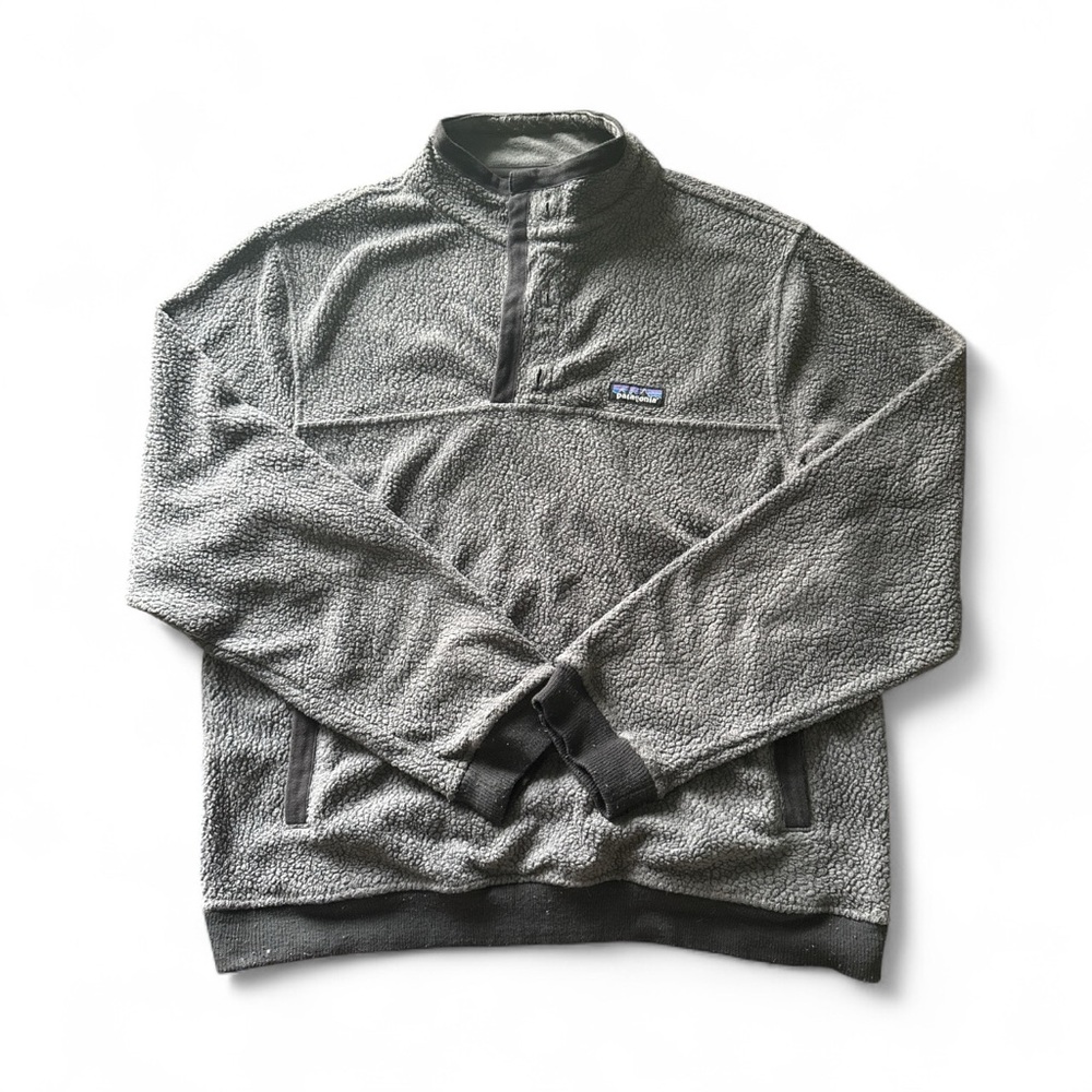 Patagonia Gray and Black Fleece Jacket